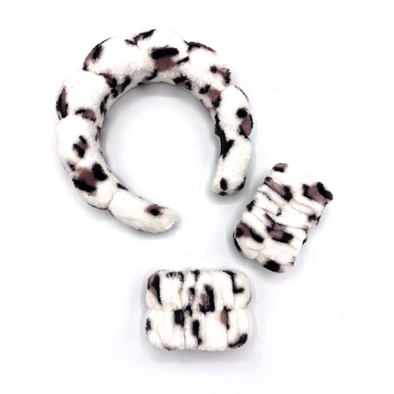 Beauty Headbands and Cuffs – Comfort, Style, and an Effective Routine