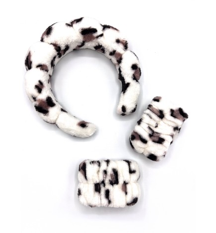 Beauty Headbands and Cuffs – Comfort, Style, and an Effective Routine