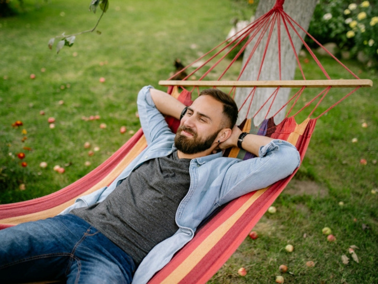 Huile pour barbe : laquelle choisir ? Ricin, jojoba ou argan, le guide